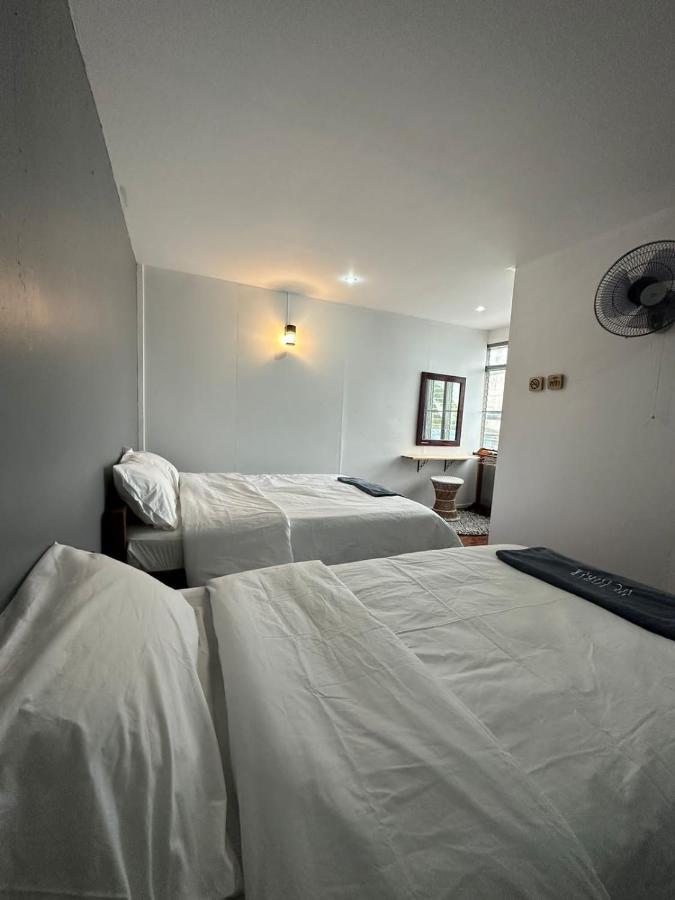 Thadan Guest House 반 후안사이 외부 사진