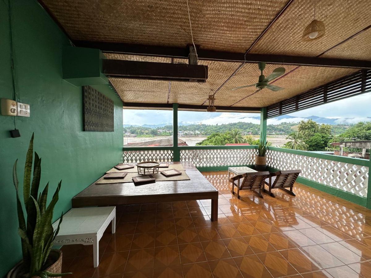 Thadan Guest House 반 후안사이 외부 사진